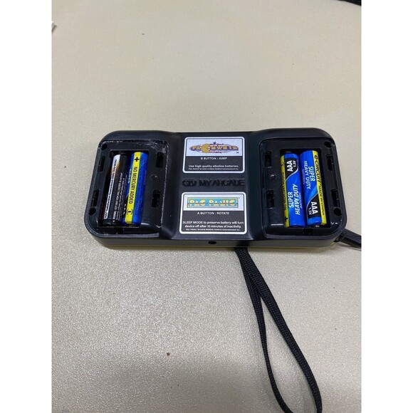 My arcade Pac-Man handheld gaming console set of 2. 1 works 1 DON’T work. - Picture 3 of 16